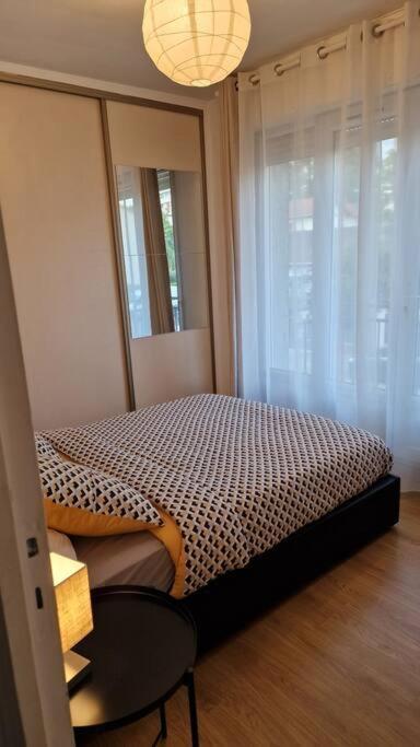 Апартаменти Appart Cosy & Spacieux-Metro7 Louis-Aragon+Parking Вітрі-сюр-Сен Екстер'єр фото