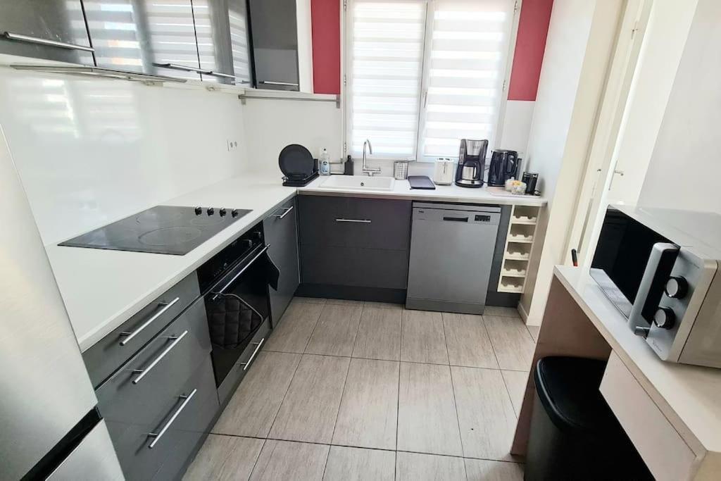 Апартаменти Appart Cosy & Spacieux-Metro7 Louis-Aragon+Parking Вітрі-сюр-Сен Екстер'єр фото
